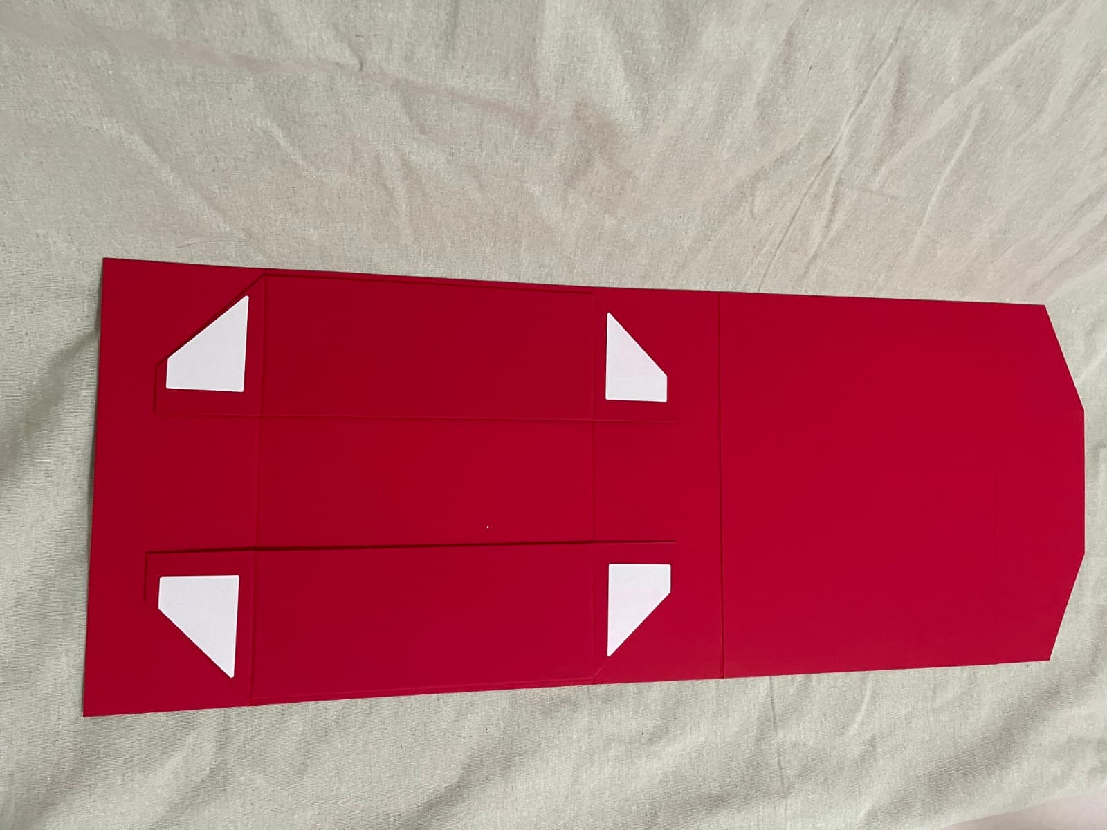 CAJA CARTÓN PLEGABLE CON IMAN 3MM